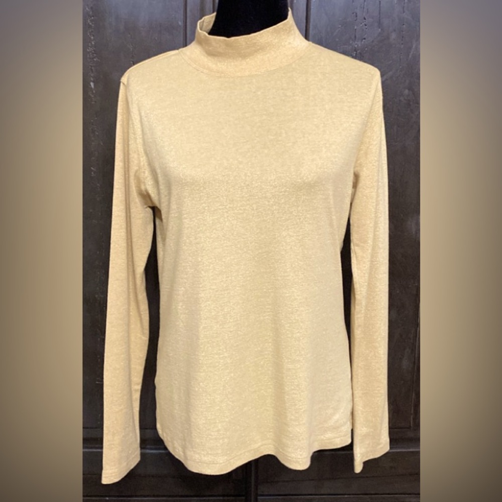 White Stag gold mock turtleneck sweater. Size large
